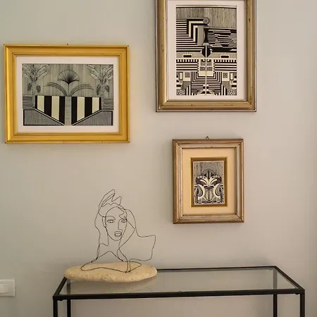 Veralma - Bright With Vintage Style 150 Mq Apartment